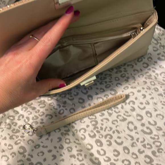 Gold sequin clutch - Picture 4 of 4